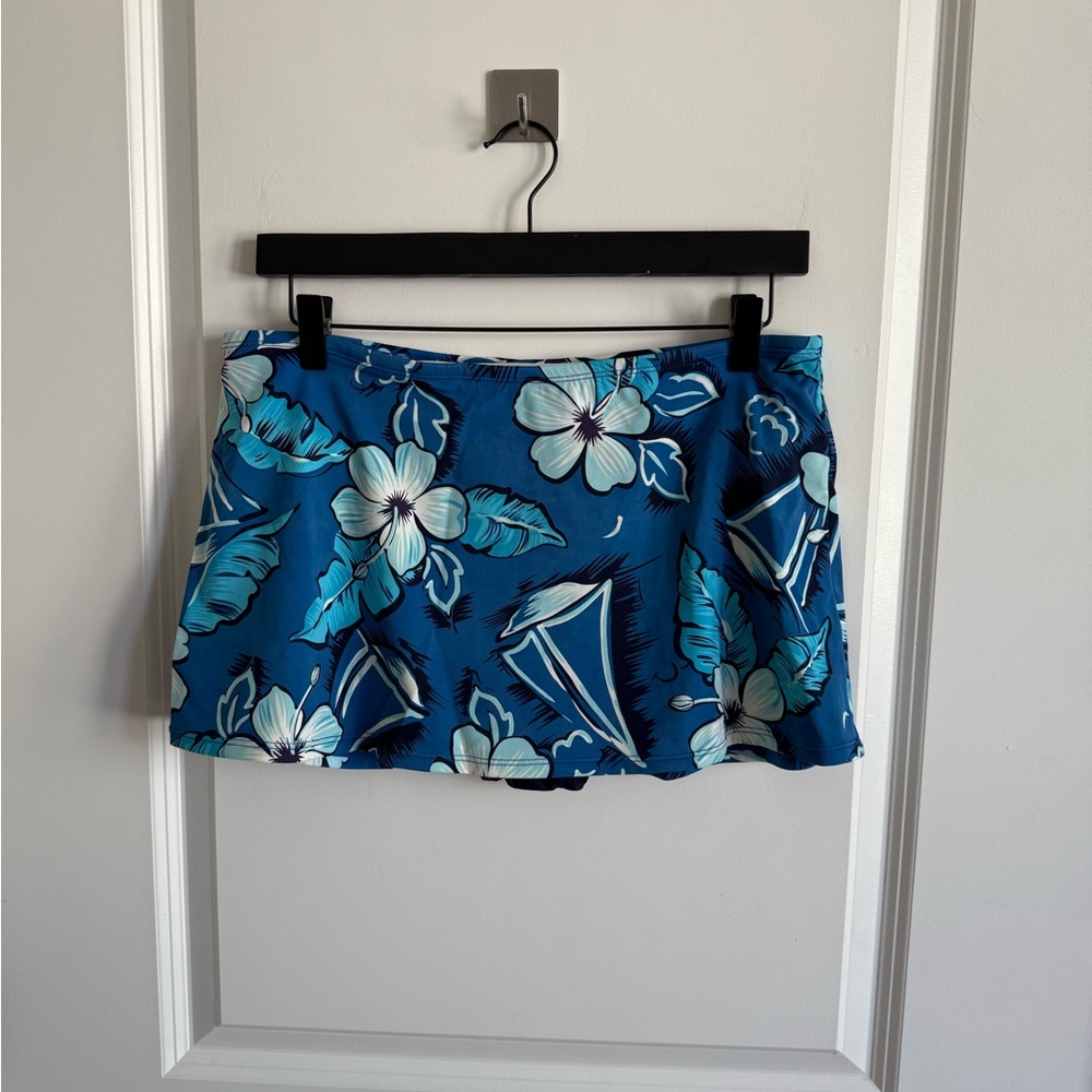 Blue floral swim skirt or mini skirt Size S